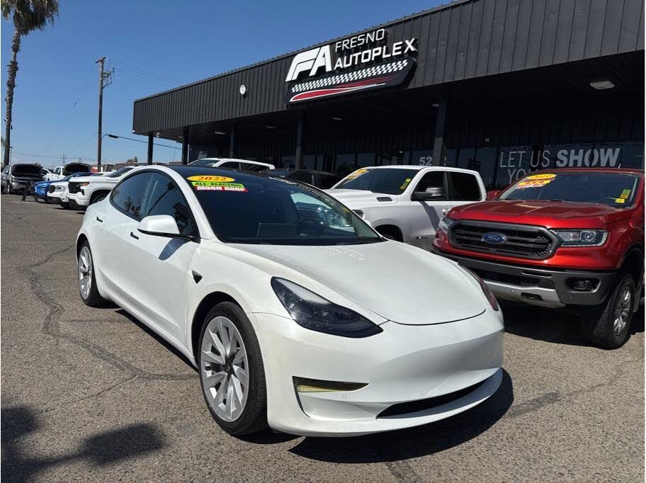 2022 Tesla Model 3 Long Range