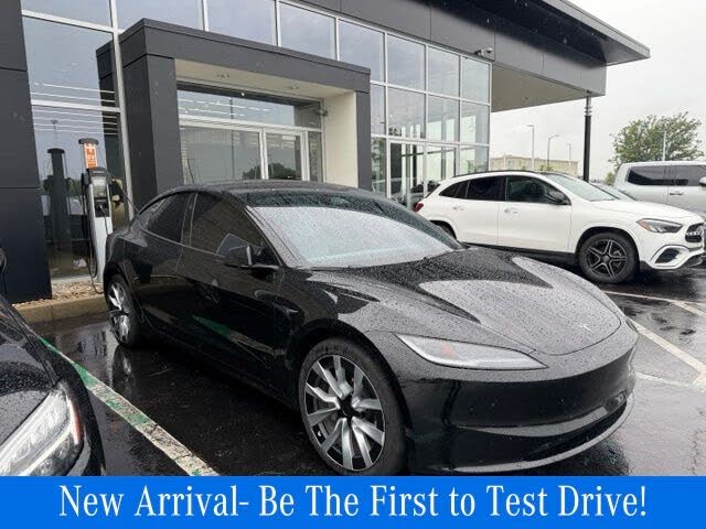 2024 Tesla Model 3 Long Range