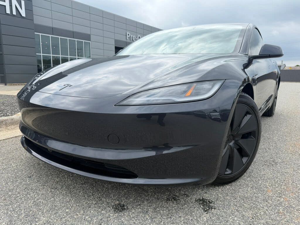 2026 Tesla Model 3 Premium