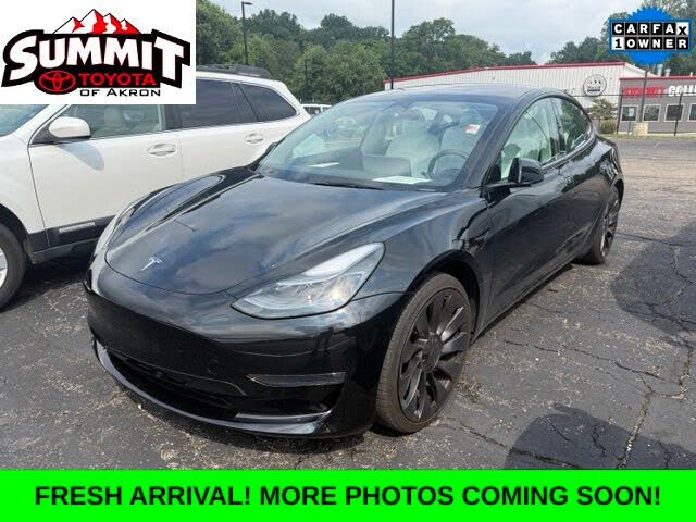2023 Tesla Model 3 Performance