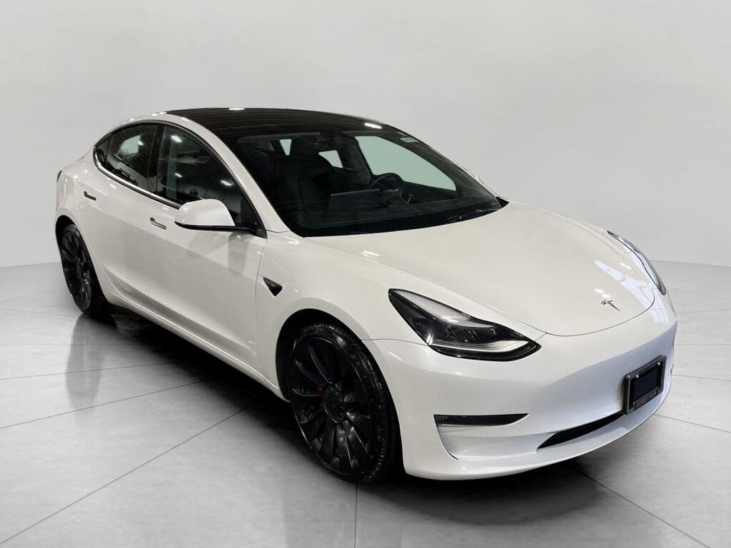 2023 Tesla Model 3 Performance