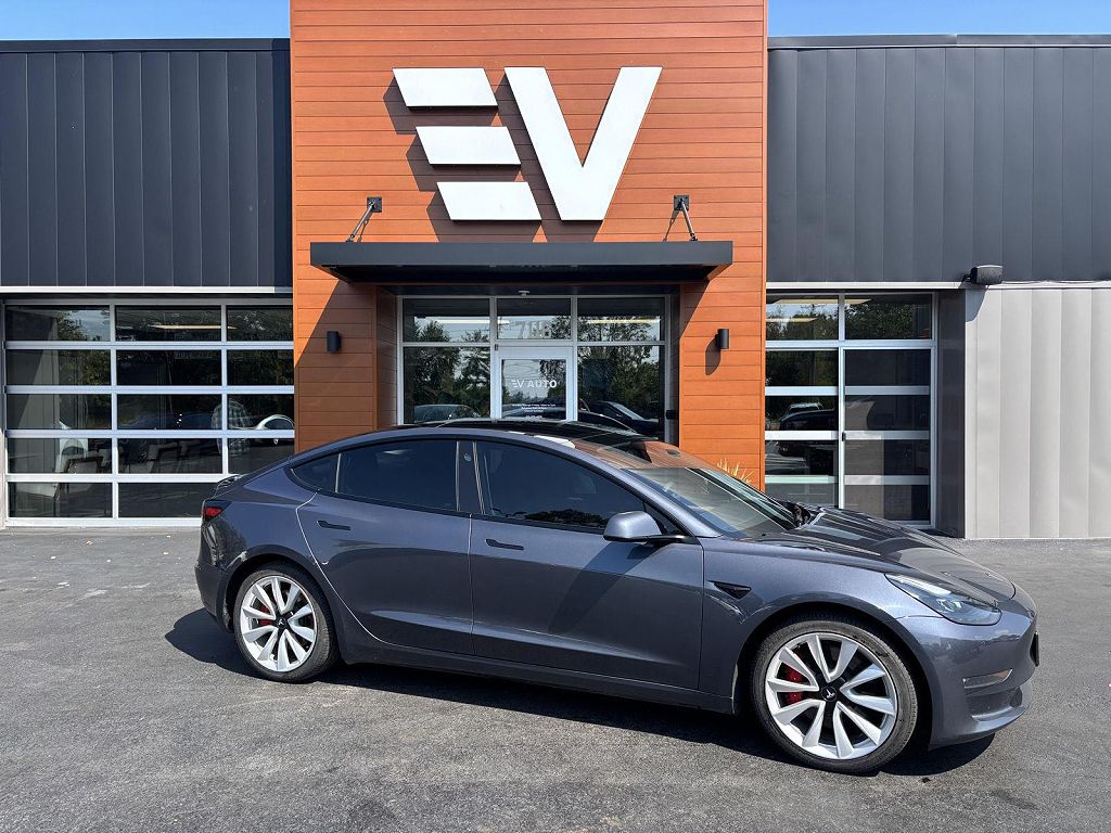 2023 Tesla Model 3 Performance
