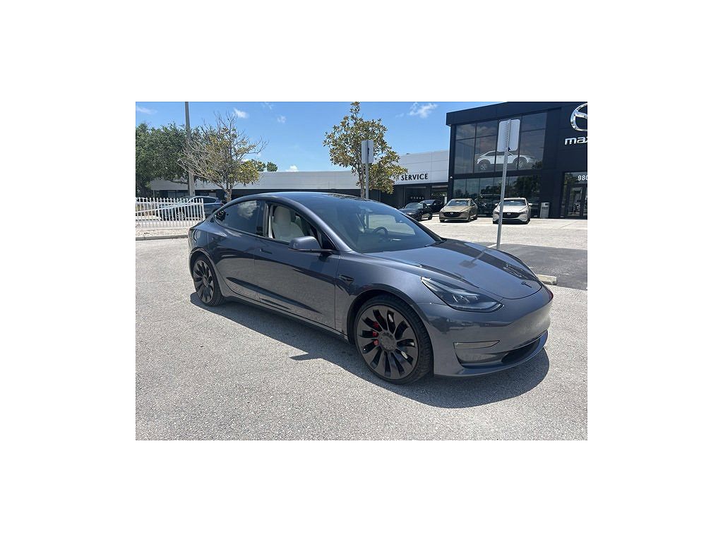 2023 Tesla Model 3 Performance