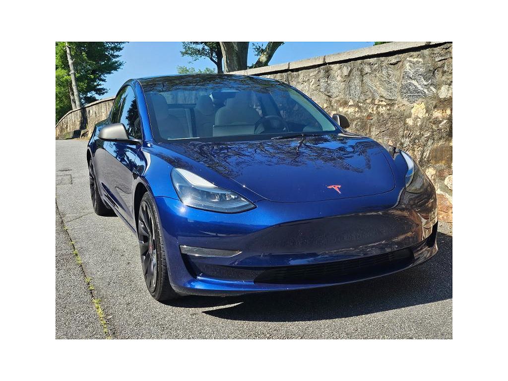 2023 Tesla Model 3 Performance