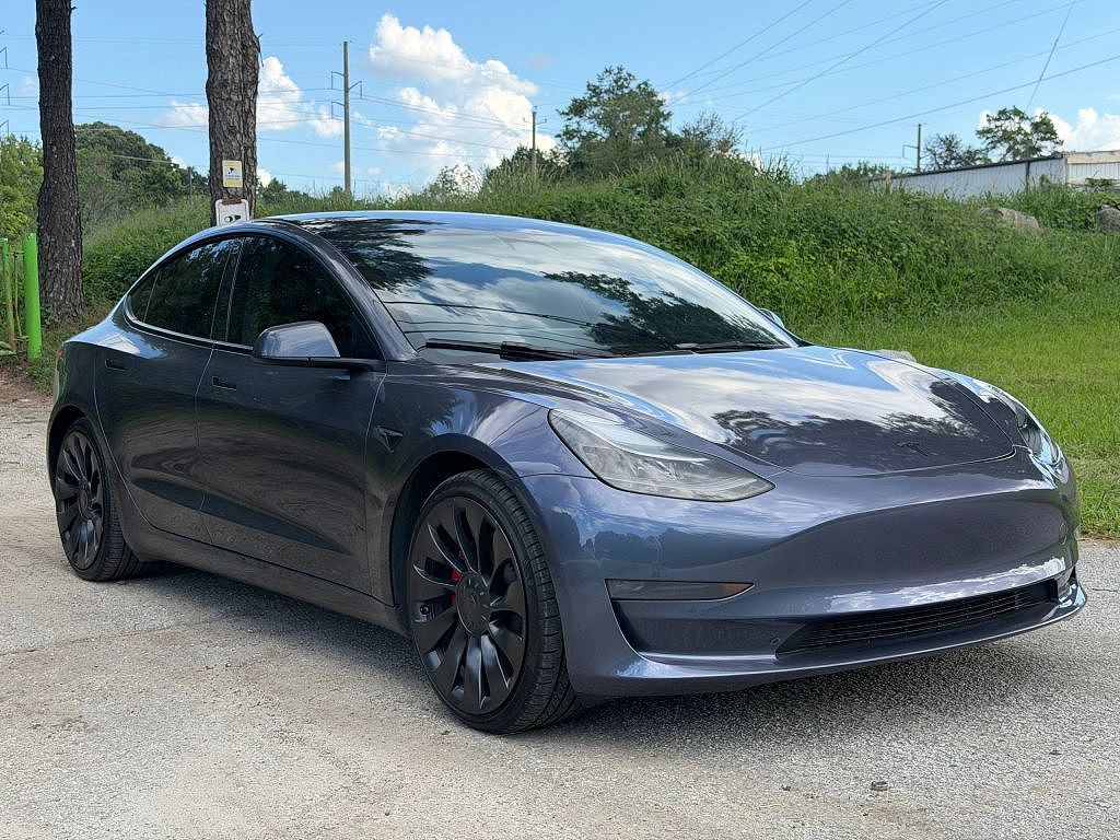 2023 Tesla Model 3 Performance