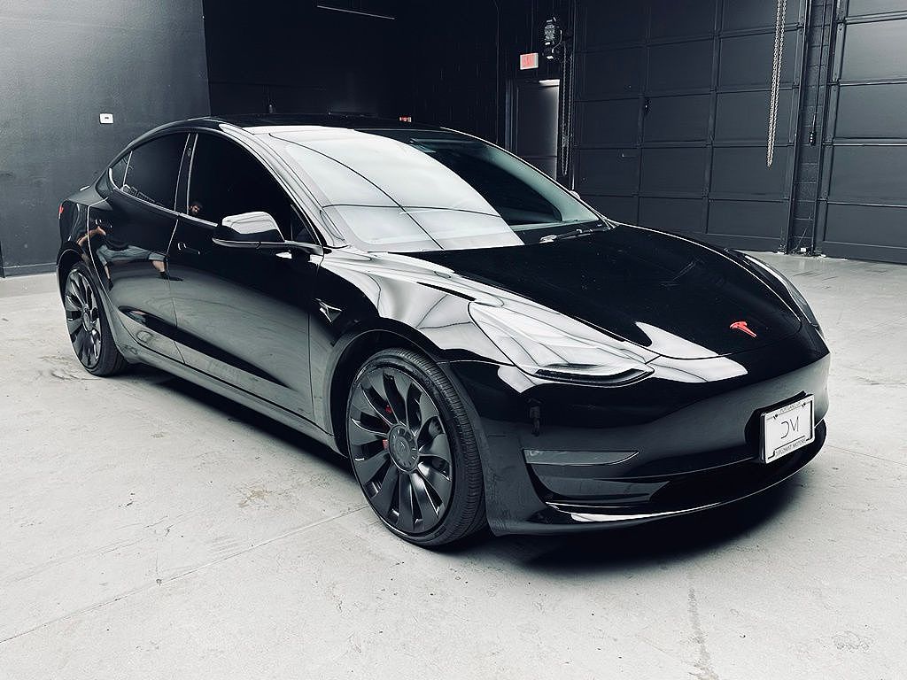 2023 Tesla Model 3 Performance