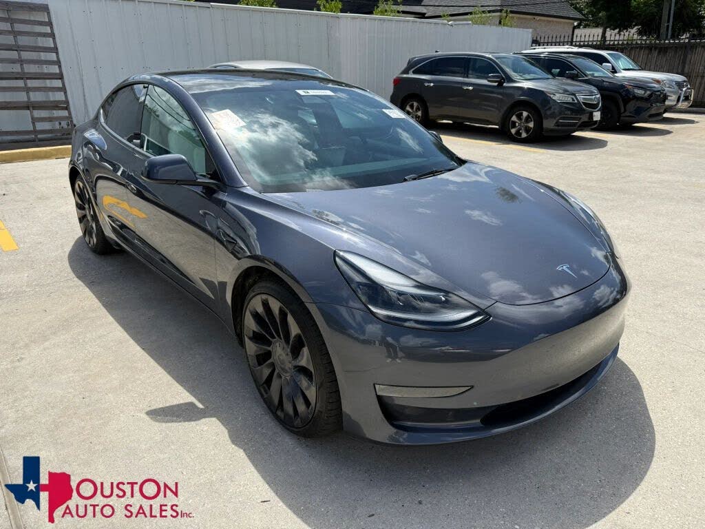 2023 Tesla Model 3 Performance
