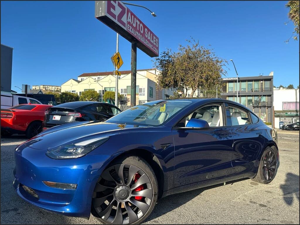 2023 Tesla Model 3 Performance