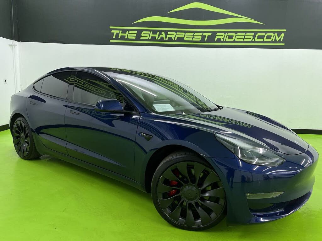 2023 Tesla Model 3 Performance