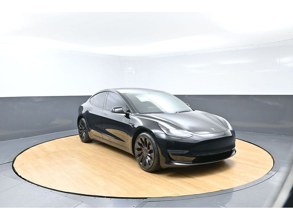 2023 Tesla Model 3 Performance