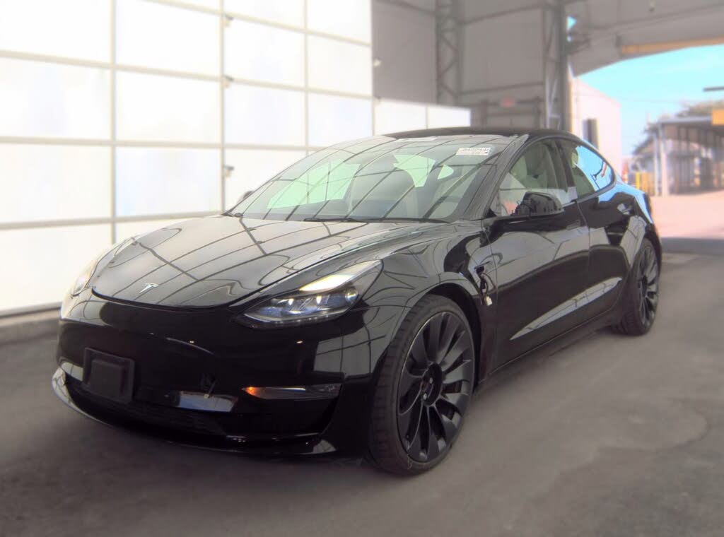 2023 Tesla Model 3 Performance
