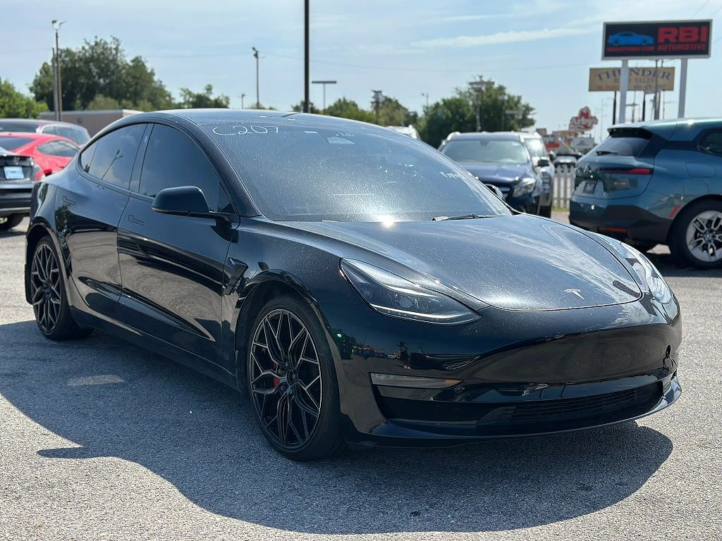 2023 Tesla Model 3 Performance