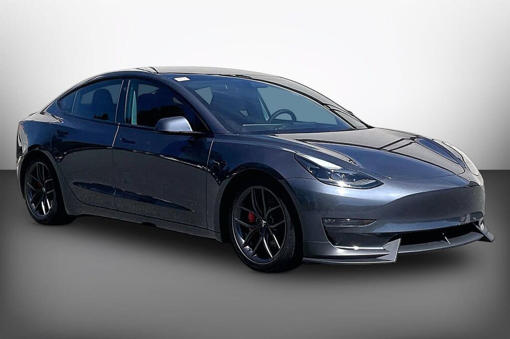 2023 Tesla Model 3 Performance