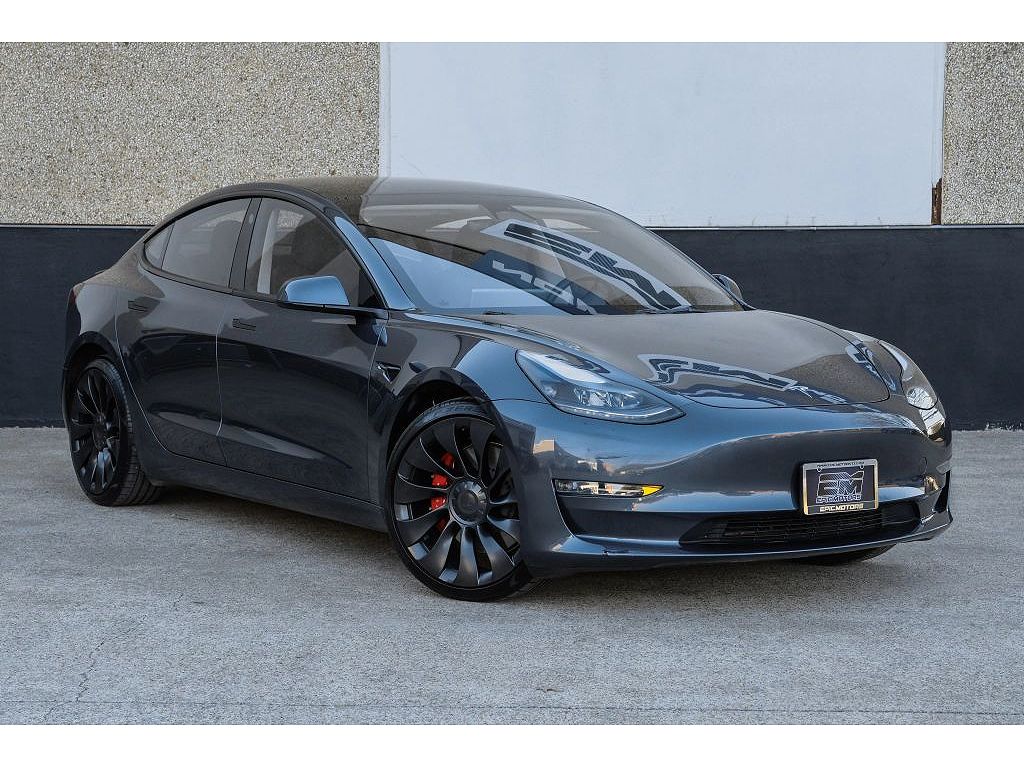 2023 Tesla Model 3 Performance