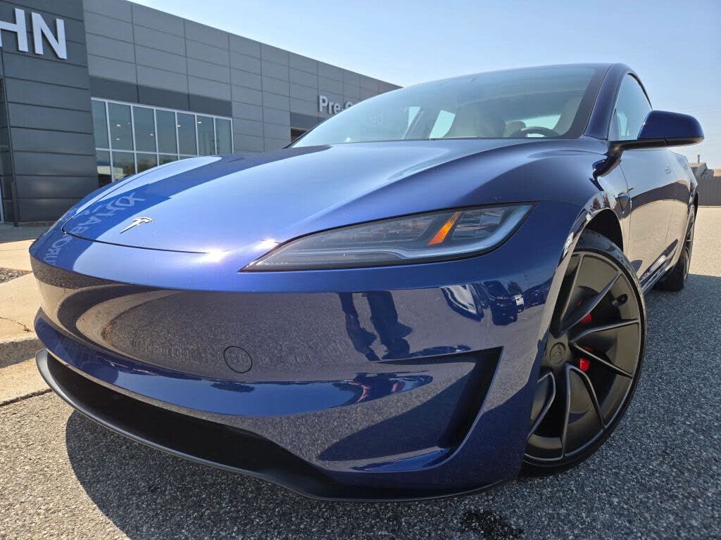 2024 Tesla Model 3 Performance