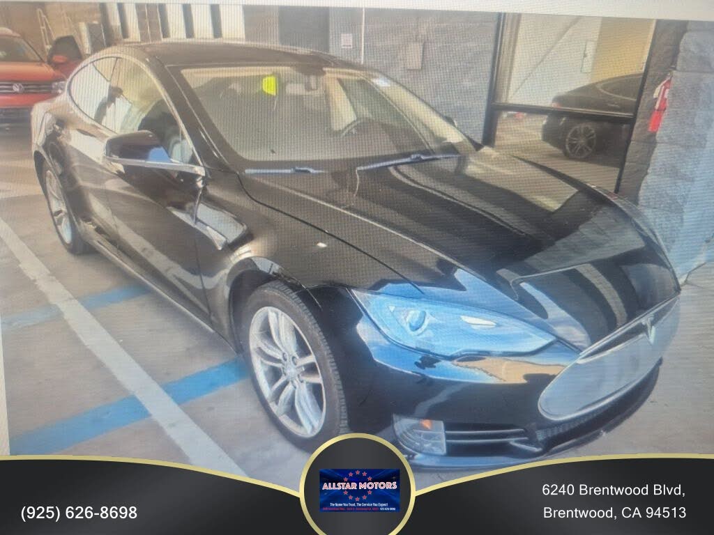 2013 Tesla Model S photo 1