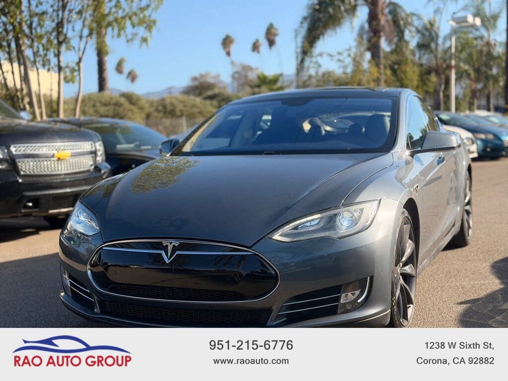 2013 Tesla Model S photo 1