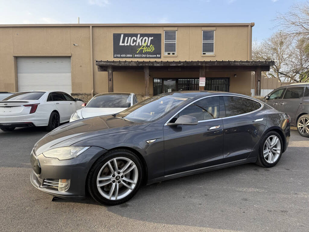 2015 Tesla Model S 85
