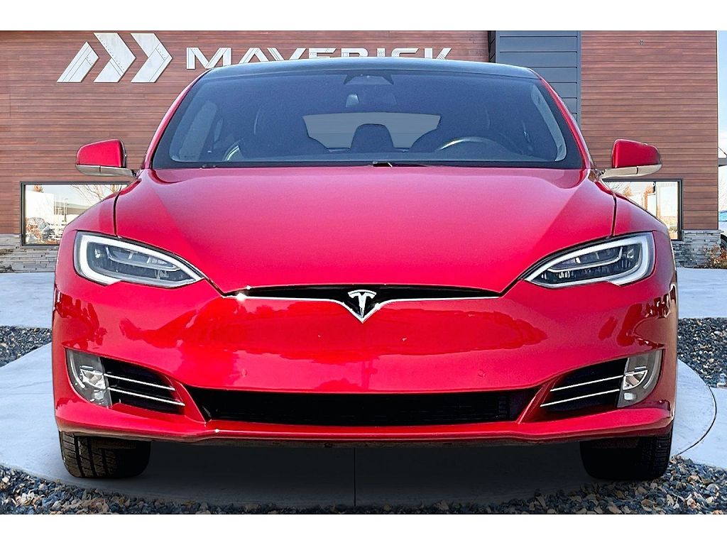 2020 Tesla Model S Long Range Plus