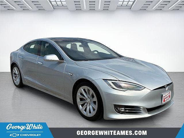 2016 Tesla Model S 90D