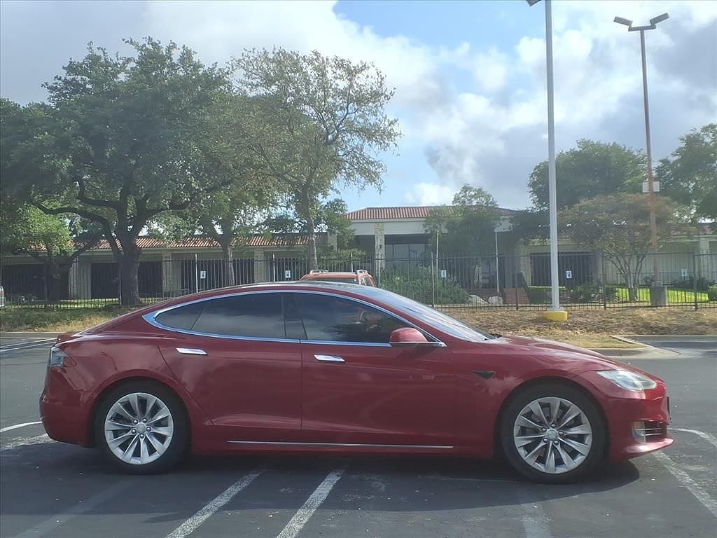 2018 Tesla Model S 75D