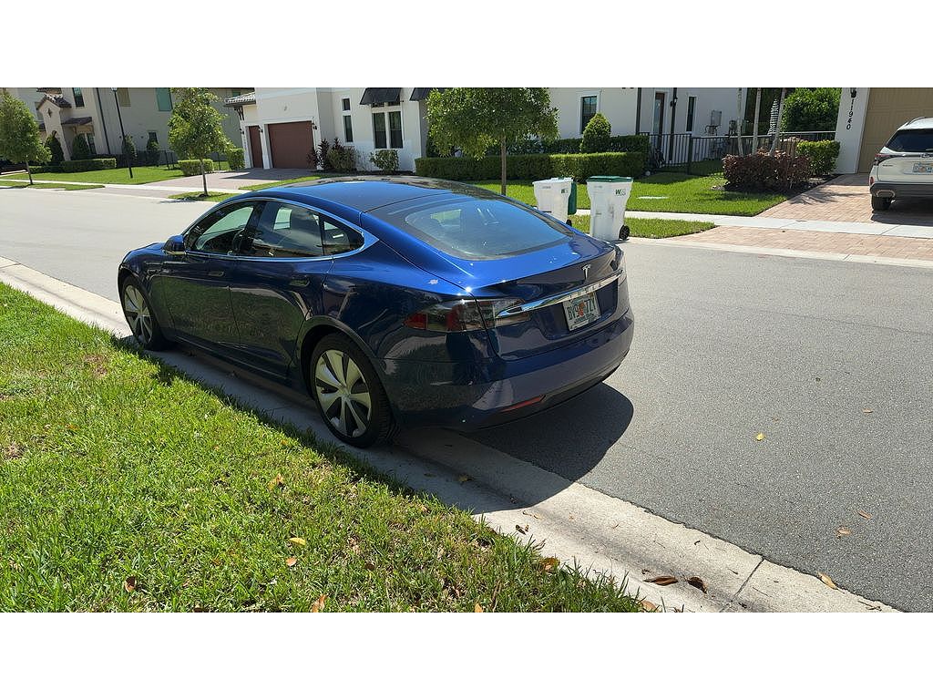 2020 Tesla Model S Long Range Plus