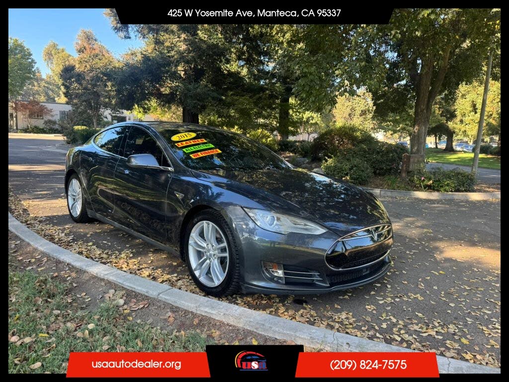 2015 Tesla Model S photo 1
