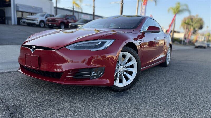 2017 Tesla Model S photo 1