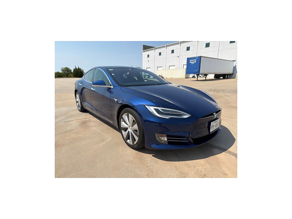 2020 Tesla Model S Performance