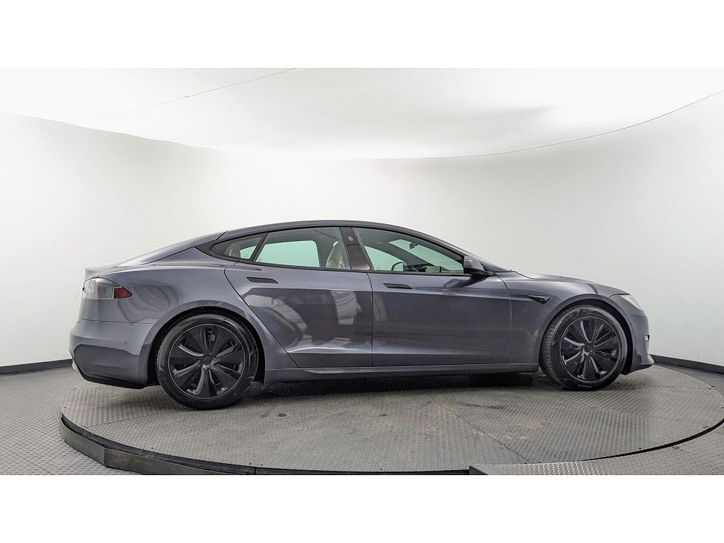 2022 Tesla Model S