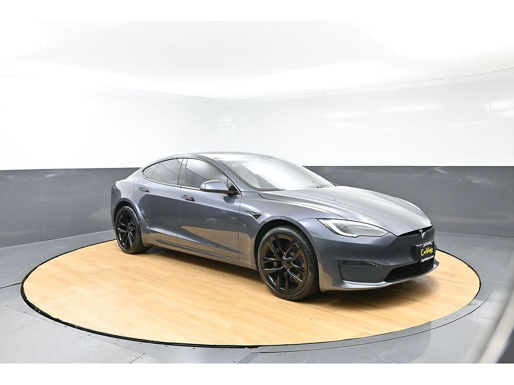 2022 Tesla Model S