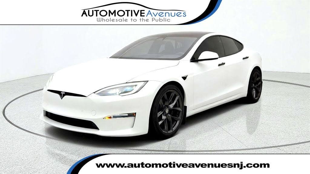 2022 Tesla Model S Plaid