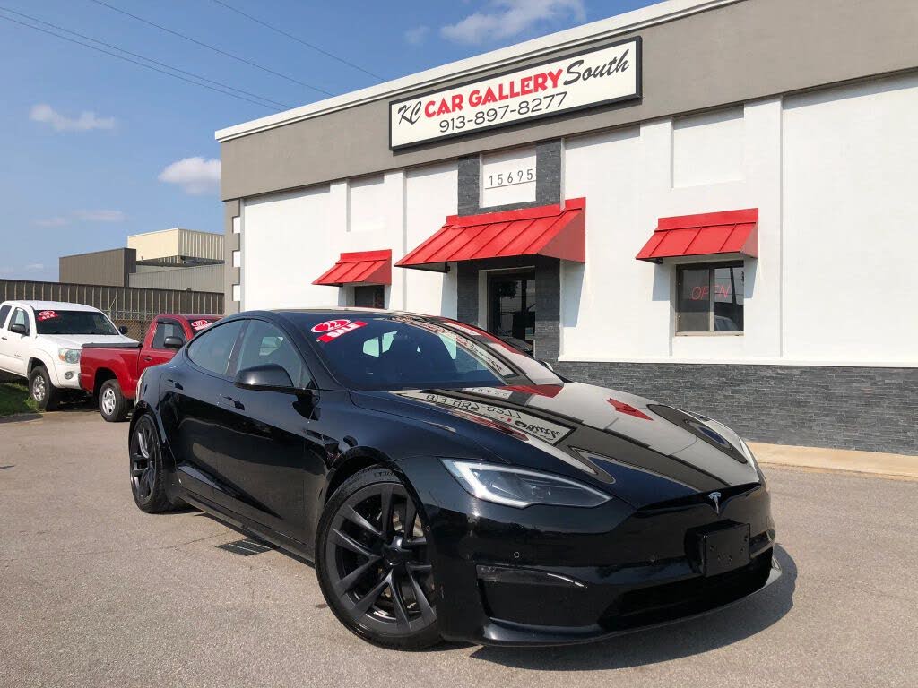 2022 Tesla Model S Plaid