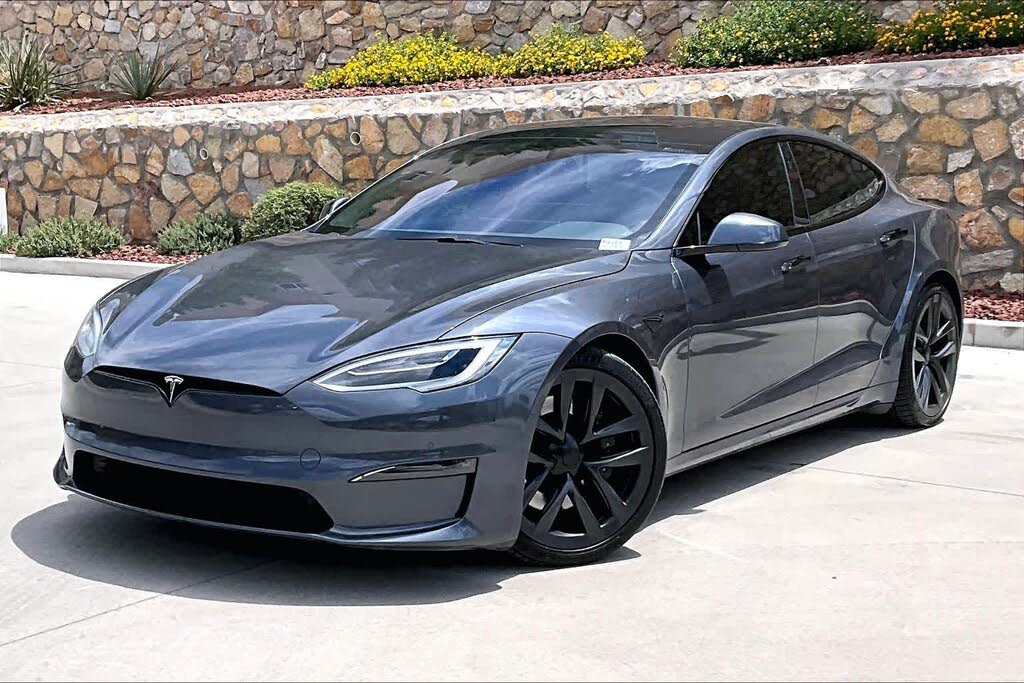 2021 Tesla Model S Plaid