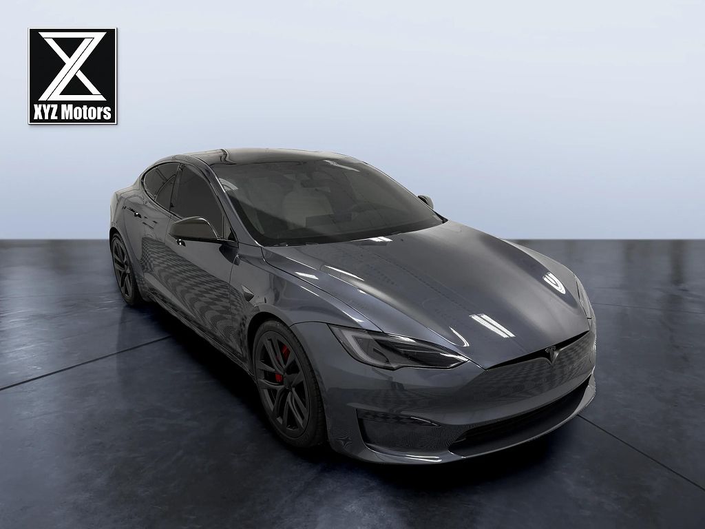 2023 Tesla Model S Plaid