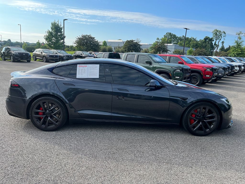 2024 Tesla Model S Plaid