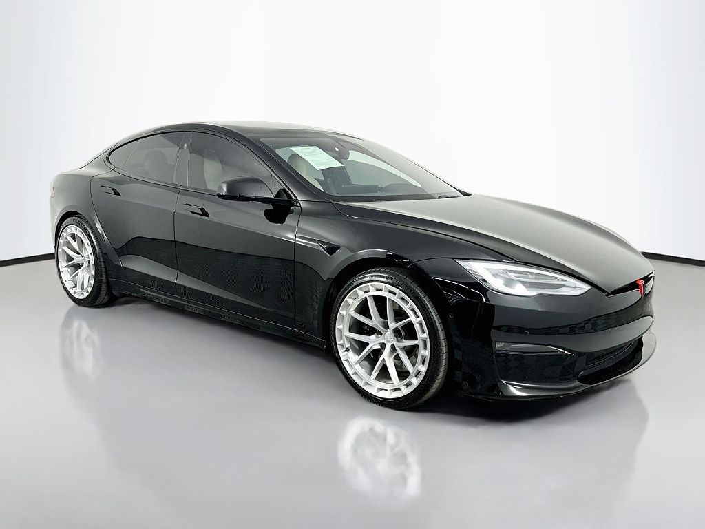2021 Tesla Model S Plaid