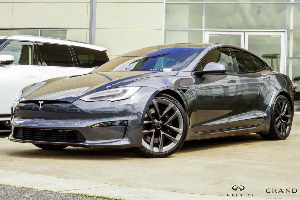 2021 Tesla Model S Plaid