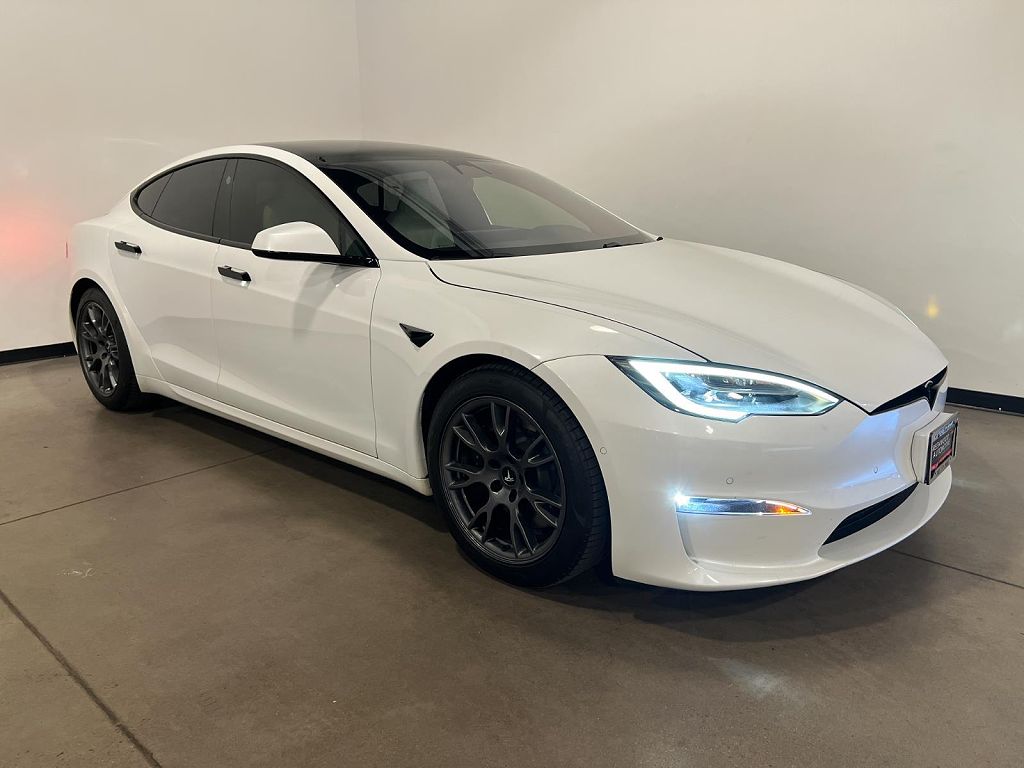 2021 Tesla Model S Plaid