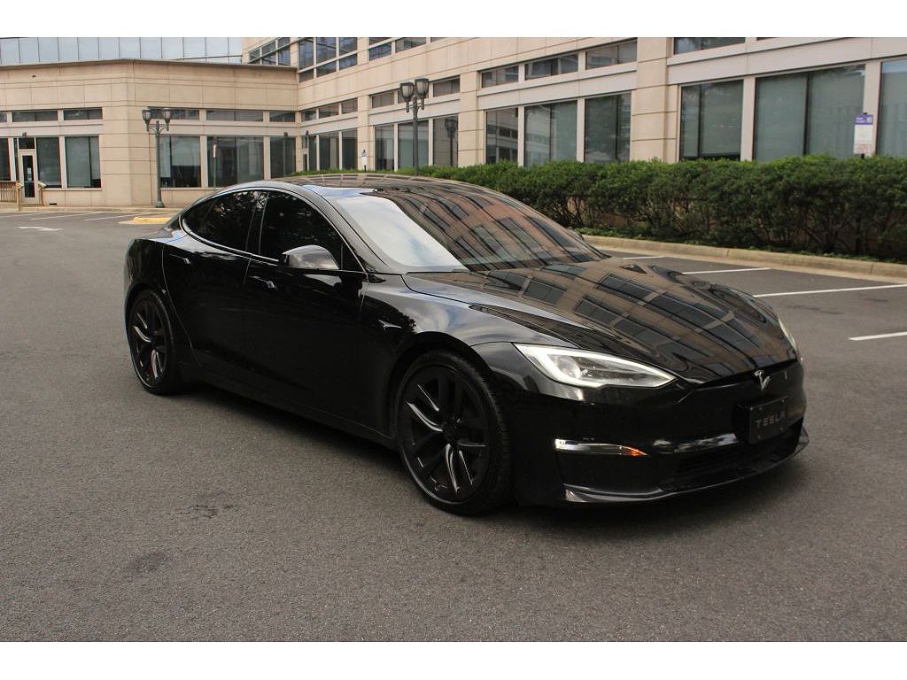 2021 Tesla Model S Plaid