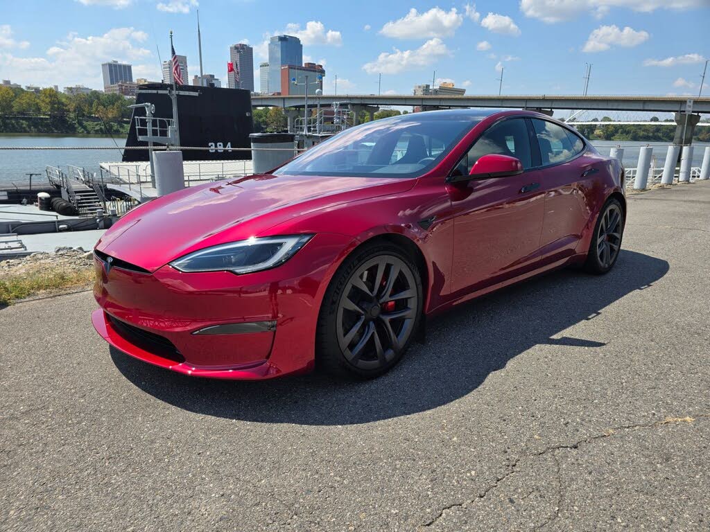 2024 Tesla Model S Plaid