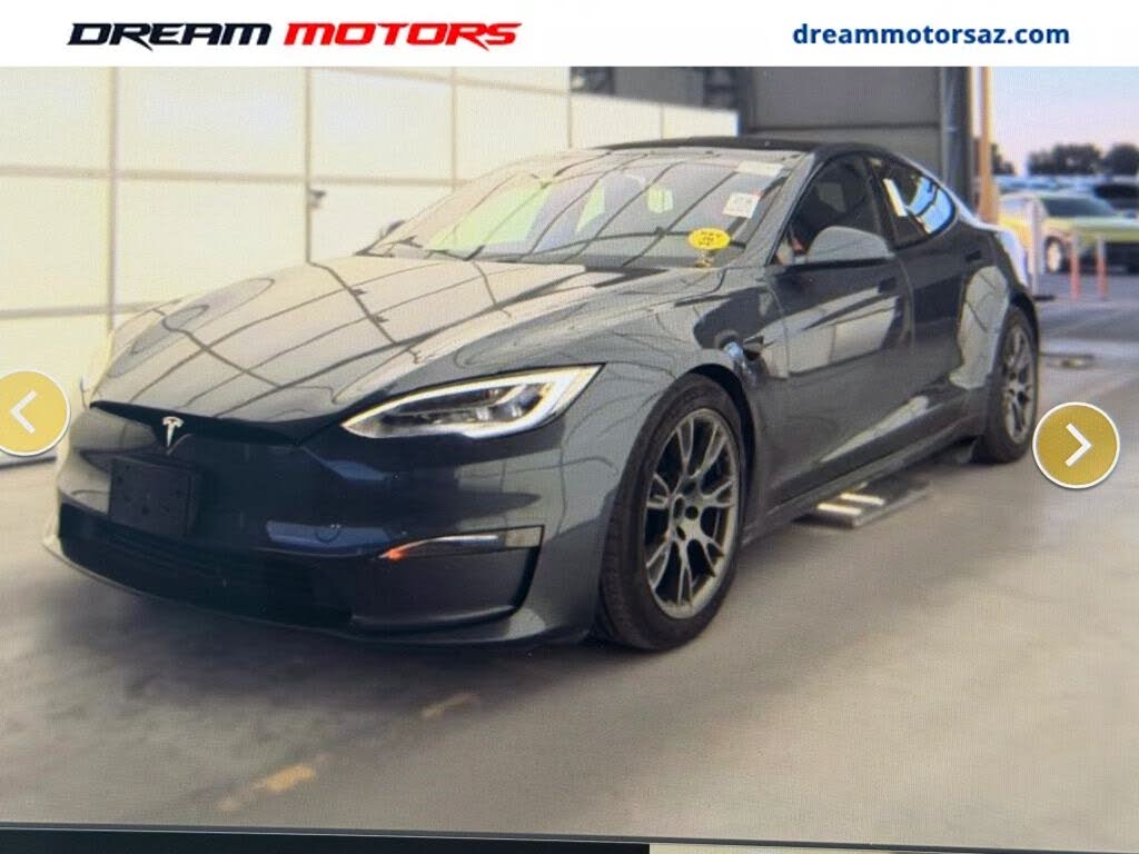 2022 Tesla Model S Plaid
