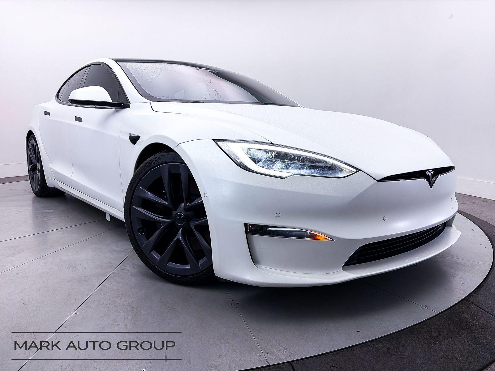 2021 Tesla Model S Plaid