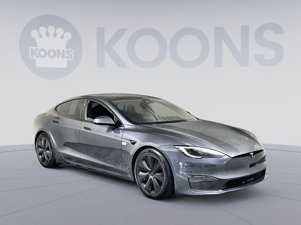 2022 Tesla Model S Plaid