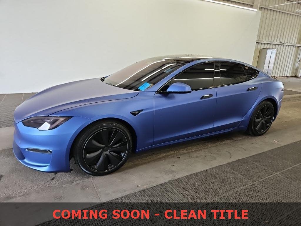 2022 Tesla Model S Plaid