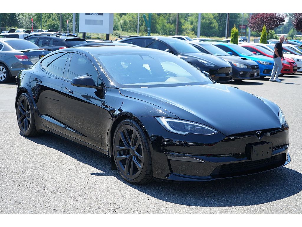 2022 Tesla Model S Plaid
