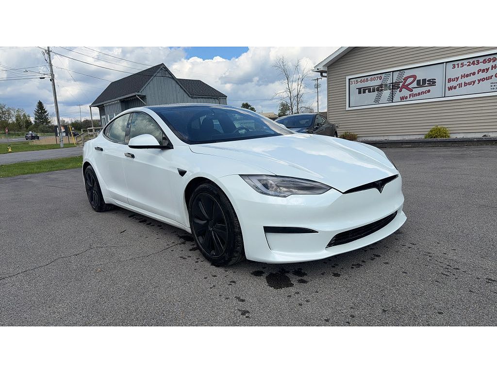 2021 Tesla Model S Plaid