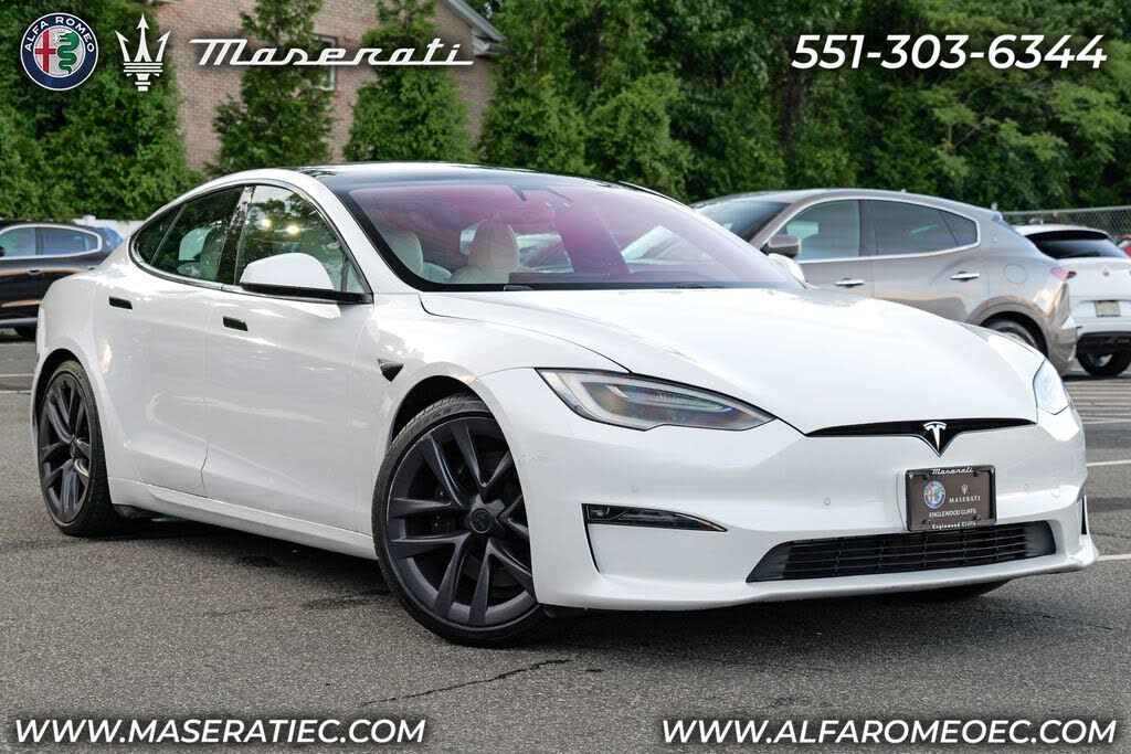 2022 Tesla Model S Plaid