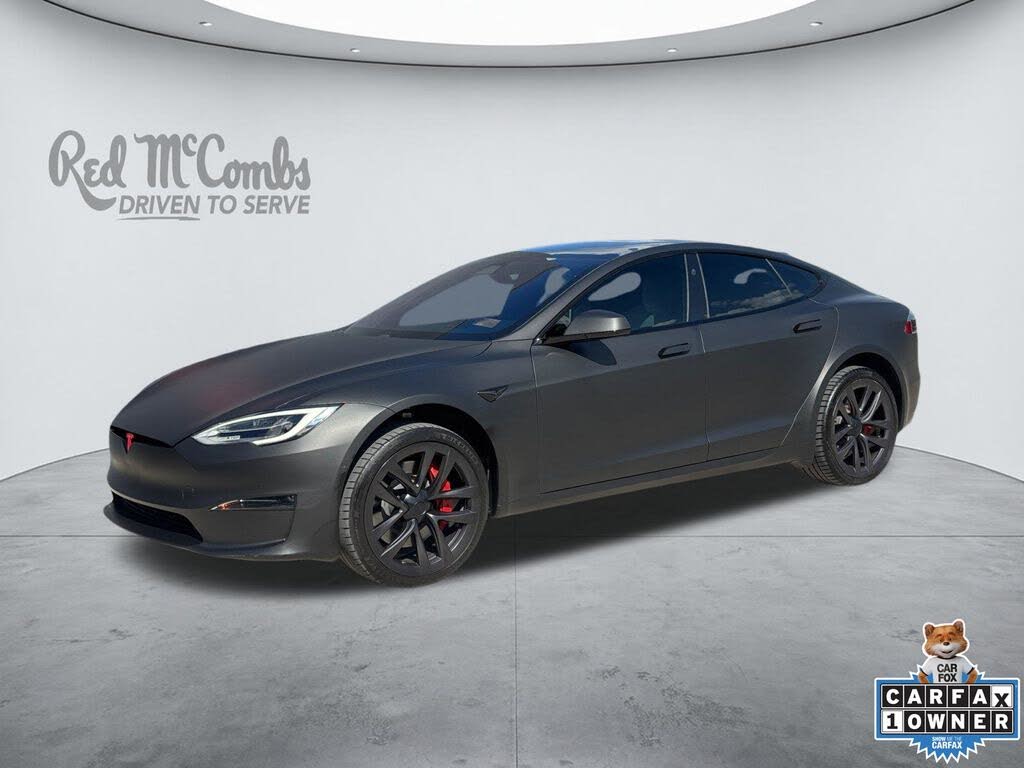2022 Tesla Model S Plaid