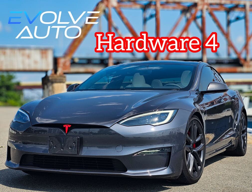 2023 Tesla Model S Plaid